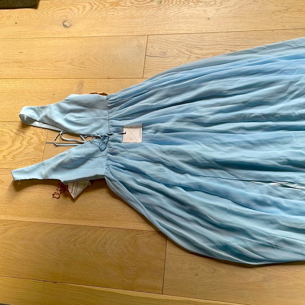 Fame and partners light blue dress size US 4